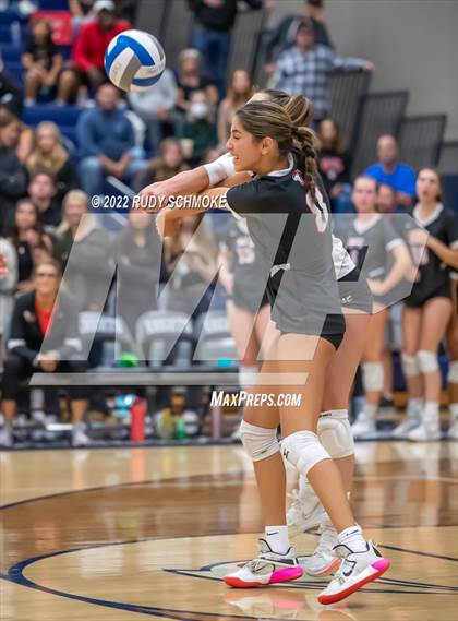 Thumbnail 2 in Francis Parker vs. Santa Fe Christian (CIF SDS D1 Girls Volleyball finals) photogallery.