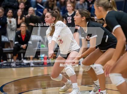 Thumbnail 3 in Francis Parker vs. Santa Fe Christian (CIF SDS D1 Girls Volleyball finals) photogallery.