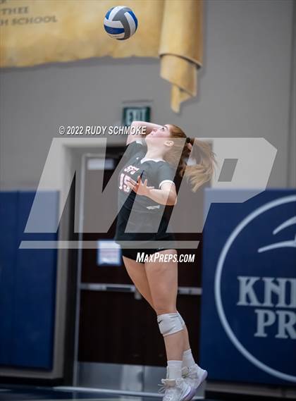 Thumbnail 1 in Francis Parker vs. Santa Fe Christian (CIF SDS D1 Girls Volleyball finals) photogallery.