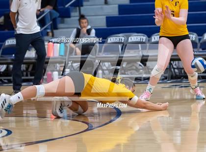 Thumbnail 3 in Francis Parker vs. Santa Fe Christian (CIF SDS D1 Girls Volleyball finals) photogallery.