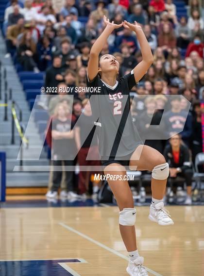 Thumbnail 3 in Francis Parker vs. Santa Fe Christian (CIF SDS D1 Girls Volleyball finals) photogallery.