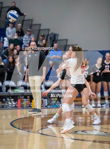 Thumbnail 1 in Francis Parker vs. Santa Fe Christian (CIF SDS D1 Girls Volleyball finals) photogallery.