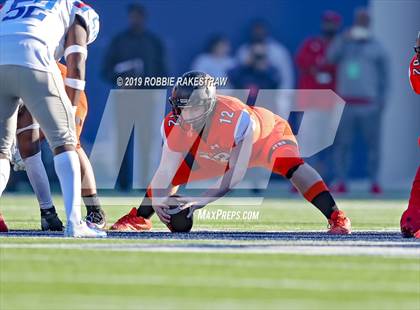 Thumbnail 1 in Duncanville vs. Rockwall (UIL 6A Division 1 Semifinal) photogallery.