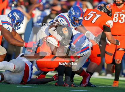 Thumbnail 3 in Duncanville vs. Rockwall (UIL 6A Division 1 Semifinal) photogallery.