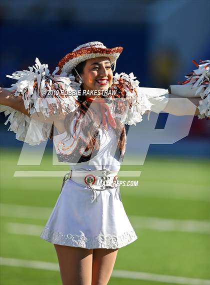 Thumbnail 1 in Duncanville vs. Rockwall (UIL 6A Division 1 Semifinal) photogallery.