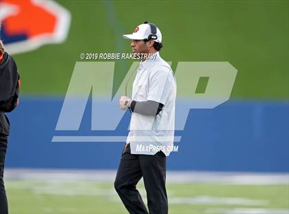 Thumbnail 3 in Duncanville vs. Rockwall (UIL 6A Division 1 Semifinal) photogallery.
