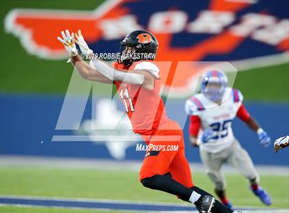 Thumbnail 3 in Duncanville vs. Rockwall (UIL 6A Division 1 Semifinal) photogallery.
