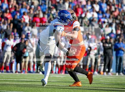 Thumbnail 2 in Duncanville vs. Rockwall (UIL 6A Division 1 Semifinal) photogallery.