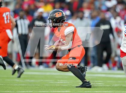 Thumbnail 3 in Duncanville vs. Rockwall (UIL 6A Division 1 Semifinal) photogallery.
