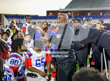Thumbnail 2 in Duncanville vs. Rockwall (UIL 6A Division 1 Semifinal) photogallery.