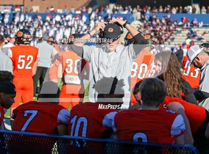 Thumbnail 3 in Duncanville vs. Rockwall (UIL 6A Division 1 Semifinal) photogallery.