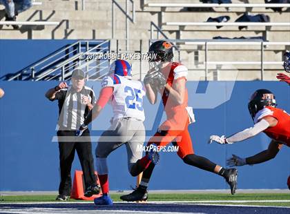 Thumbnail 3 in Duncanville vs. Rockwall (UIL 6A Division 1 Semifinal) photogallery.