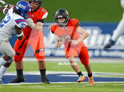 Thumbnail 1 in Duncanville vs. Rockwall (UIL 6A Division 1 Semifinal) photogallery.