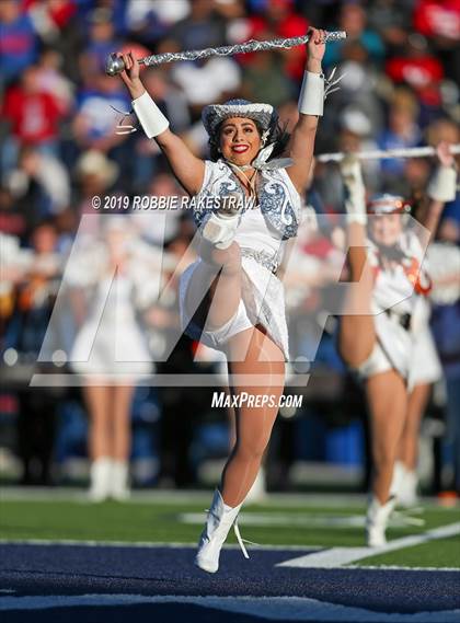 Thumbnail 1 in Duncanville vs. Rockwall (UIL 6A Division 1 Semifinal) photogallery.