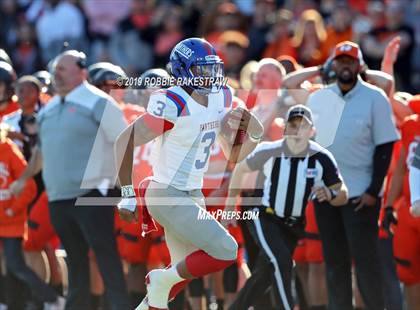 Thumbnail 1 in Duncanville vs. Rockwall (UIL 6A Division 1 Semifinal) photogallery.