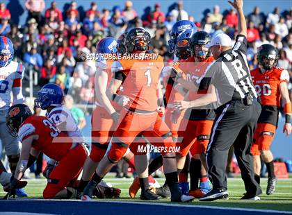 Thumbnail 2 in Duncanville vs. Rockwall (UIL 6A Division 1 Semifinal) photogallery.