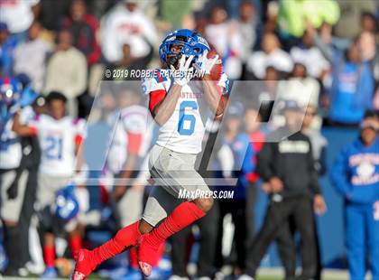 Thumbnail 1 in Duncanville vs. Rockwall (UIL 6A Division 1 Semifinal) photogallery.