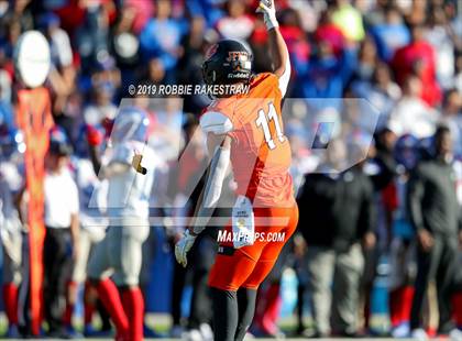 Thumbnail 1 in Duncanville vs. Rockwall (UIL 6A Division 1 Semifinal) photogallery.