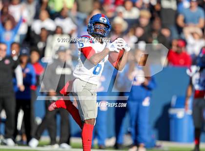 Thumbnail 3 in Duncanville vs. Rockwall (UIL 6A Division 1 Semifinal) photogallery.