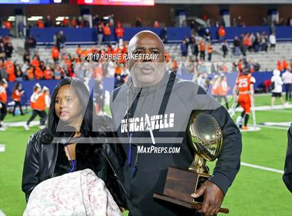 Thumbnail 3 in Duncanville vs. Rockwall (UIL 6A Division 1 Semifinal) photogallery.