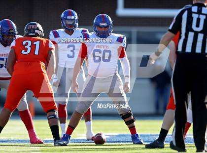 Thumbnail 2 in Duncanville vs. Rockwall (UIL 6A Division 1 Semifinal) photogallery.