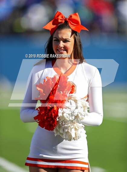 Thumbnail 2 in Duncanville vs. Rockwall (UIL 6A Division 1 Semifinal) photogallery.