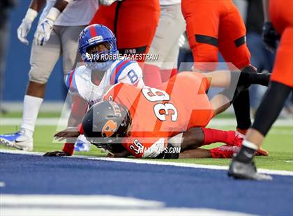 Thumbnail 2 in Duncanville vs. Rockwall (UIL 6A Division 1 Semifinal) photogallery.