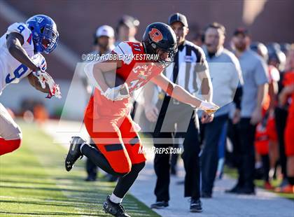 Thumbnail 2 in Duncanville vs. Rockwall (UIL 6A Division 1 Semifinal) photogallery.