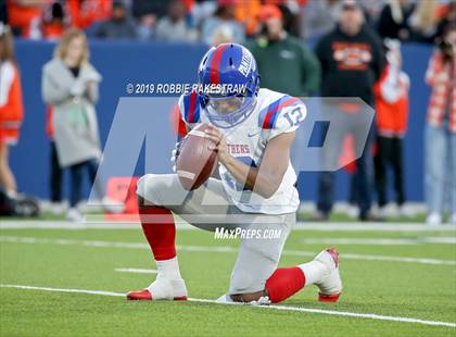 Thumbnail 2 in Duncanville vs. Rockwall (UIL 6A Division 1 Semifinal) photogallery.