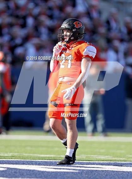 Thumbnail 3 in Duncanville vs. Rockwall (UIL 6A Division 1 Semifinal) photogallery.