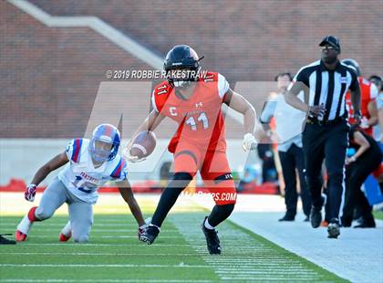 Thumbnail 3 in Duncanville vs. Rockwall (UIL 6A Division 1 Semifinal) photogallery.