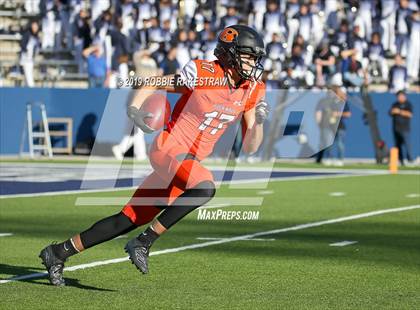 Thumbnail 1 in Duncanville vs. Rockwall (UIL 6A Division 1 Semifinal) photogallery.