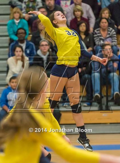 Thumbnail 2 in RHAM vs. Farmington (CIAC Class L Final) photogallery.