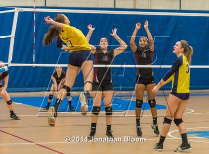 Thumbnail 2 in RHAM vs. Farmington (CIAC Class L Final) photogallery.