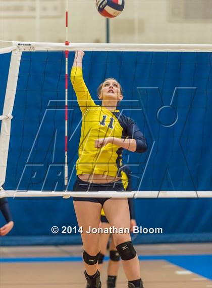 Thumbnail 2 in RHAM vs. Farmington (CIAC Class L Final) photogallery.
