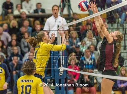 Thumbnail 1 in RHAM vs. Farmington (CIAC Class L Final) photogallery.
