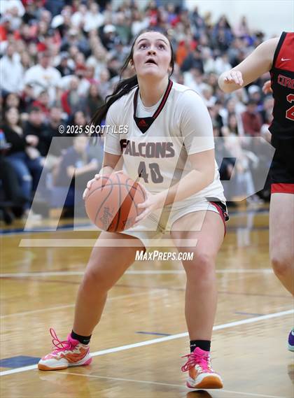 Thumbnail 1 in Circleville vs Fairfield Union (OHSAA D4 District Final) photogallery.