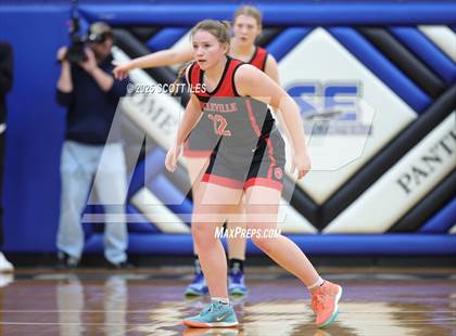 Thumbnail 3 in Circleville vs Fairfield Union (OHSAA D4 District Final) photogallery.