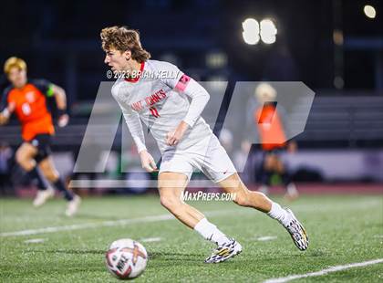Thumbnail 2 in St. John's @ Newton North (MIAA Division 1 Round of 32) photogallery.