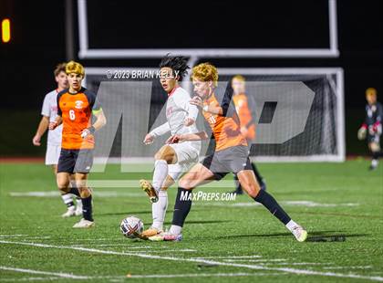 Thumbnail 1 in St. John's @ Newton North (MIAA Division 1 Round of 32) photogallery.