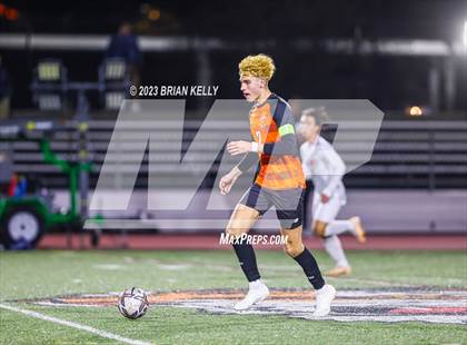 Thumbnail 1 in St. John's @ Newton North (MIAA Division 1 Round of 32) photogallery.