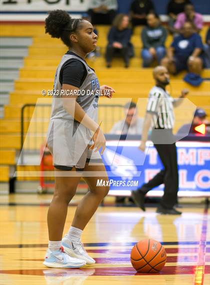 Thumbnail 3 in Tompkins vs Paetow photogallery.