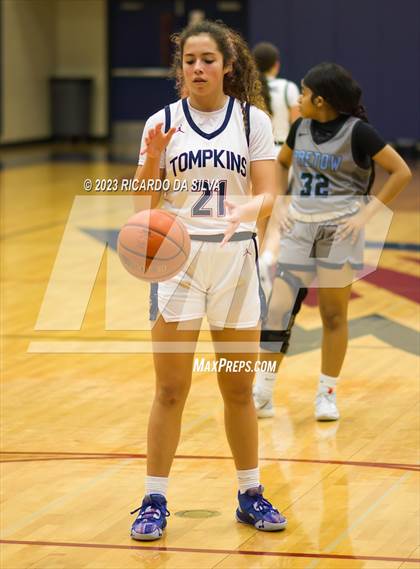 Thumbnail 3 in Tompkins vs Paetow photogallery.