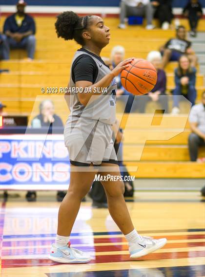 Thumbnail 2 in Tompkins vs Paetow photogallery.