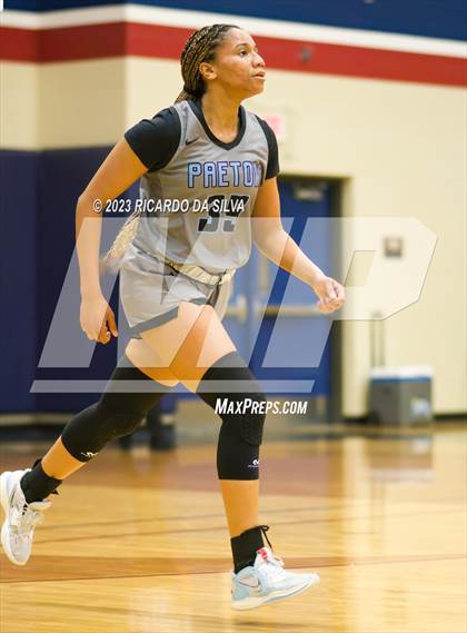 Thumbnail 3 in Tompkins vs Paetow photogallery.