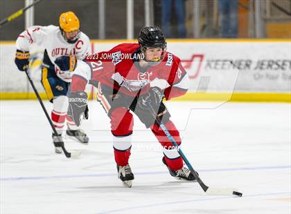 Thumbnail 2 in Brentwood Academy vs Outlaws photogallery.