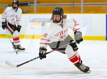 Thumbnail 2 in Brentwood Academy vs Outlaws photogallery.