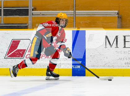 Thumbnail 3 in Brentwood Academy vs Outlaws photogallery.