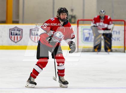 Thumbnail 2 in Brentwood Academy vs Outlaws photogallery.