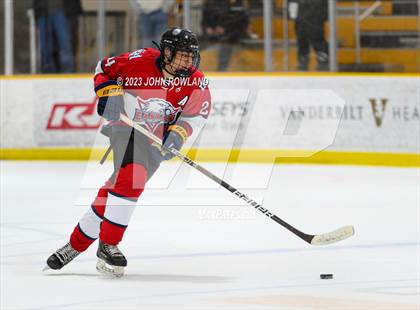 Thumbnail 2 in Brentwood Academy vs Outlaws photogallery.